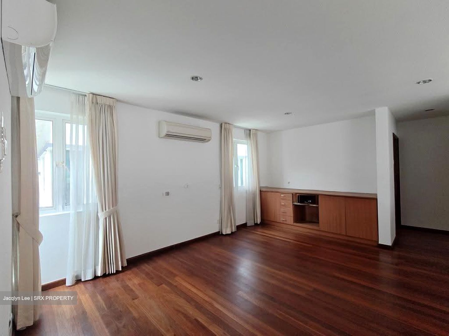 Branksome Road (D15), Detached #612193821